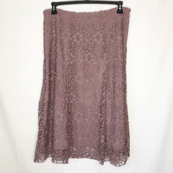 🥂SOLD🥂GARNET HILL Spiced Plum Lace Skirt - Picture 7 of 8